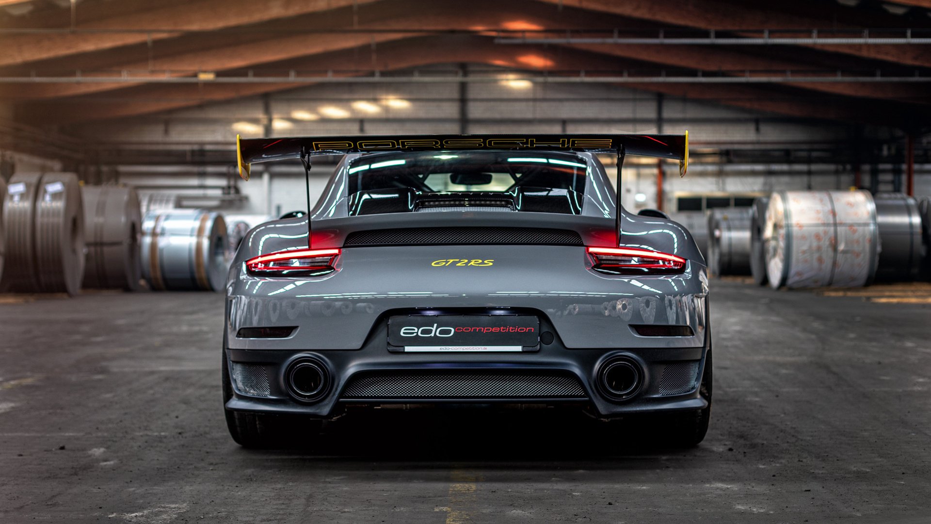 法甲联赛中出现多场“鸟巢战术”,战术变化频繁,鸟巢的赛事