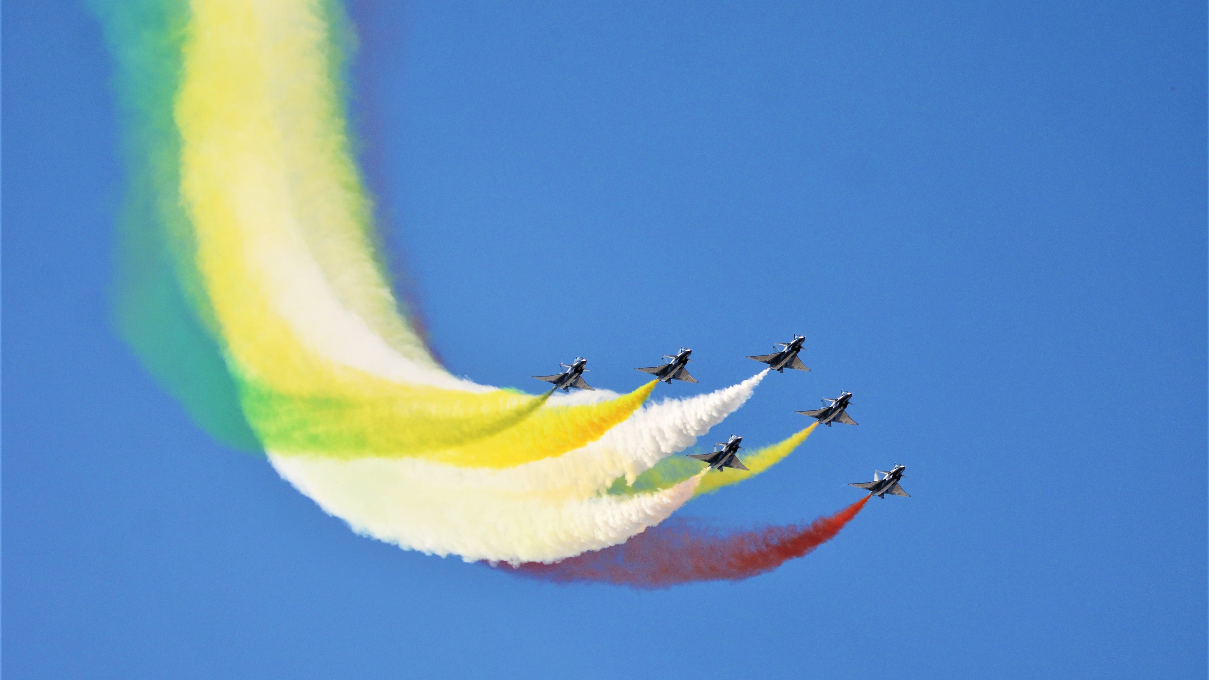 中国篮球联赛观众体验满意度提升方案,篮球比赛观众体验和参与的重要性