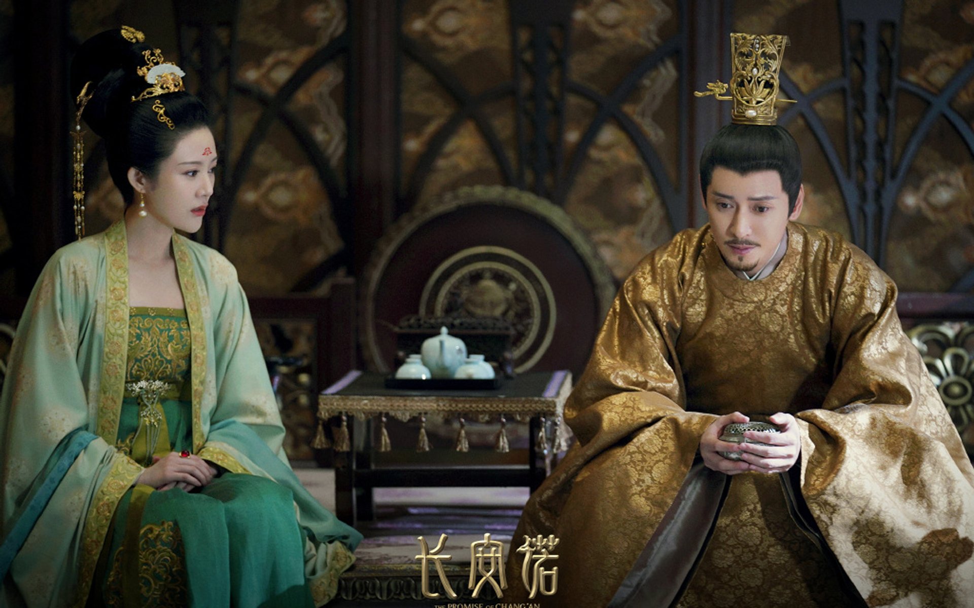 五大联赛是否鼓励中卫持球前插制造中场压力释放,五大联赛最强中场