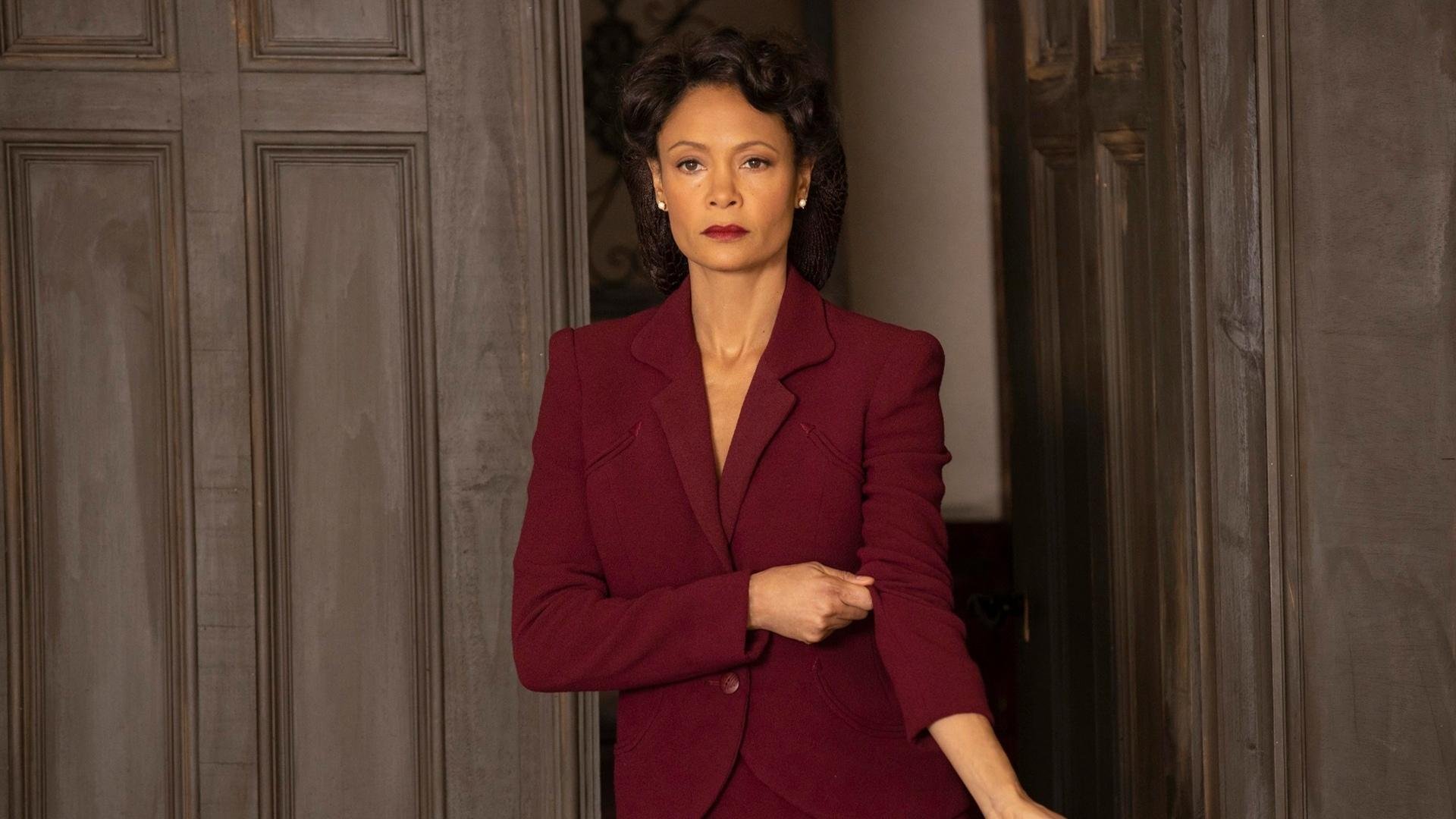 朱婷主动担任训练志愿协助教练带队,朱婷训练营