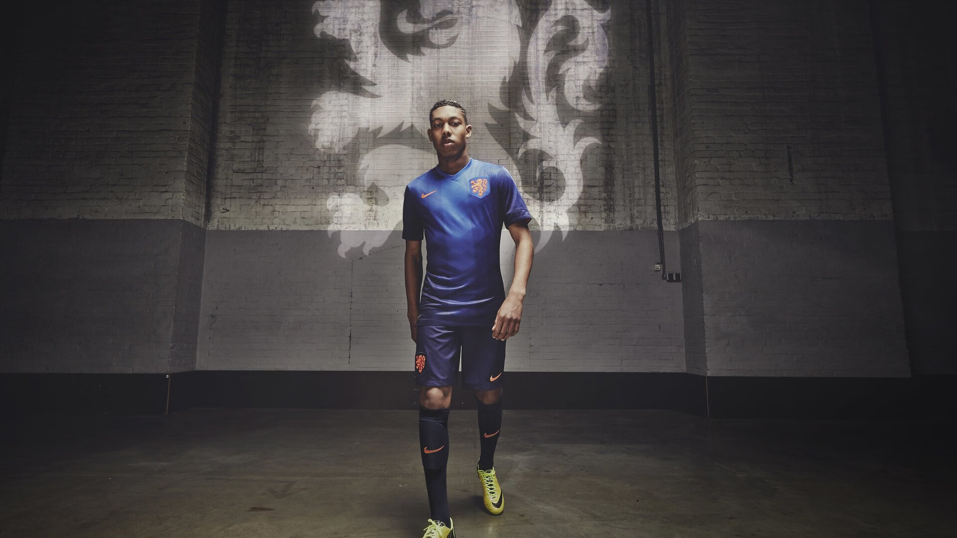 《《堡垒之夜》加入科幻元素，推出新赛季》，《堡垒之夜》视频解说